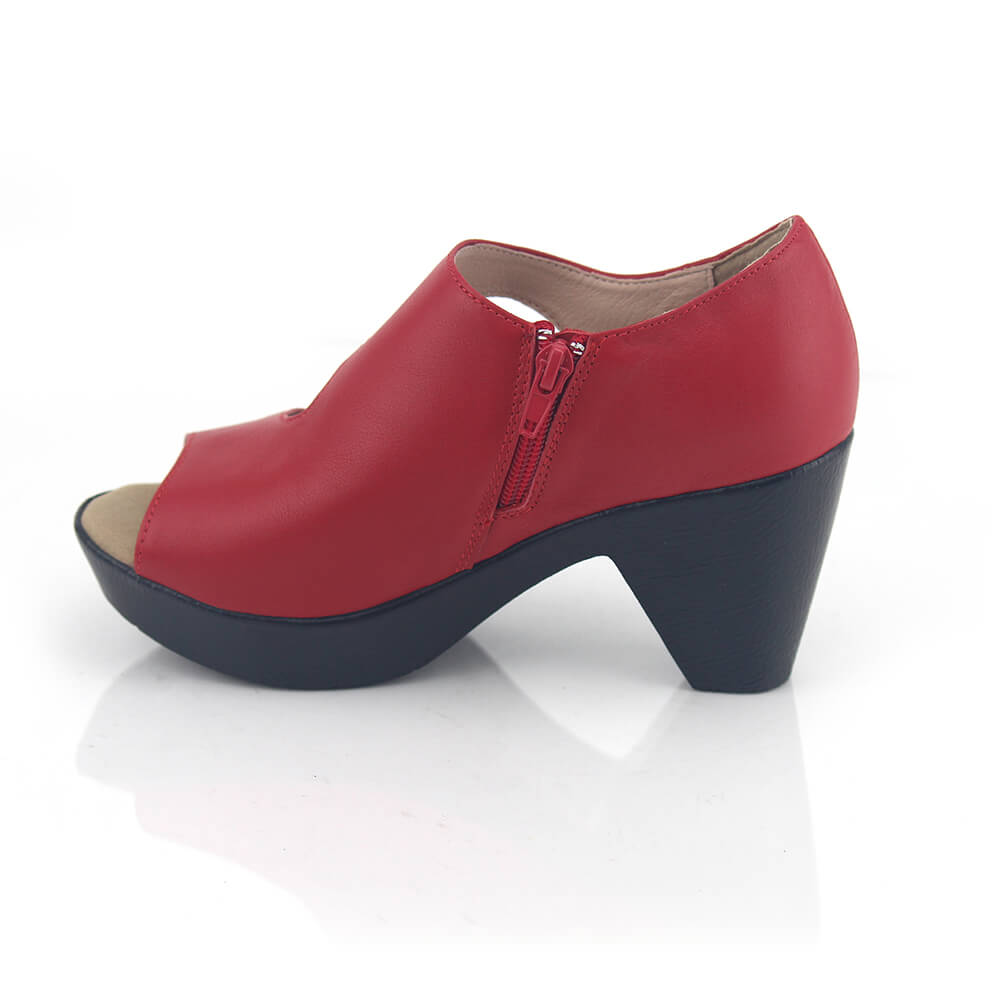 סנדלי פלטפורמה בעיצוב בועה א-סימטרי – תמונה 4