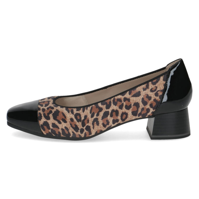 נעלי סירה DARIA מנומרות בצבע מנומר עם גימורים שחורים מבריקים