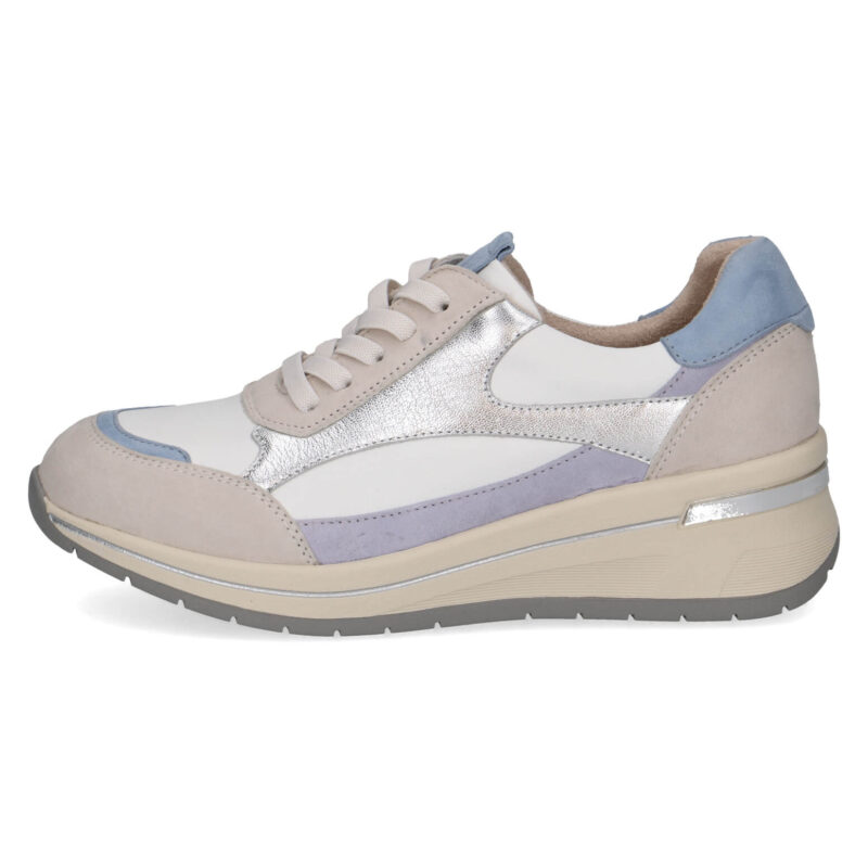נעלי סניקרס DANICA מעוצבות בצבע לבן מטאלי