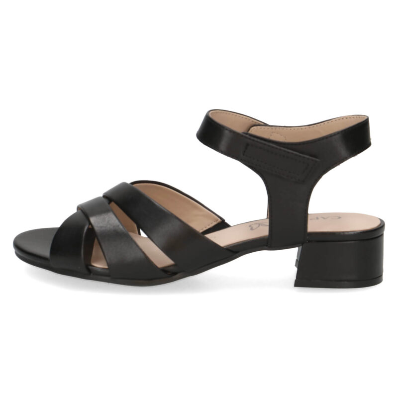 סנדלי CARLA מעוצבים בצבע שחור