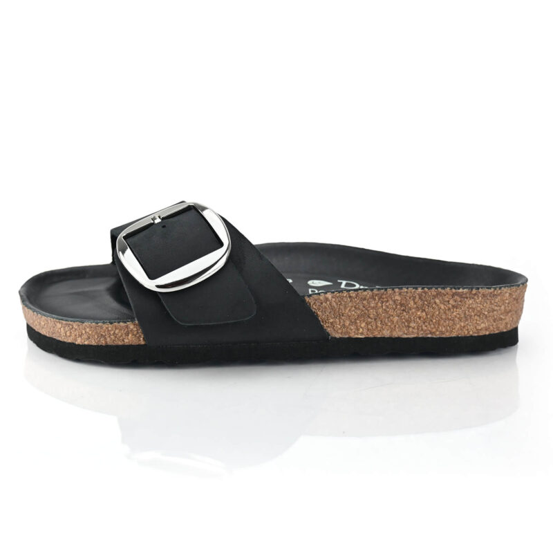 כפכפים Paprika Big Buckle בצבע שחור נובוק