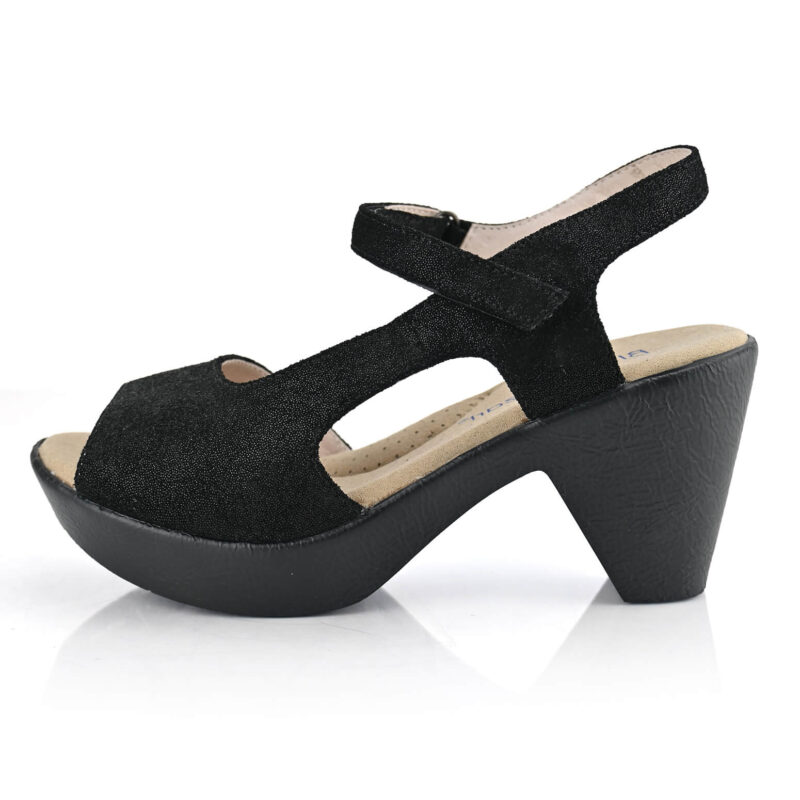 סנדלים California בצבע שחור נוצץ