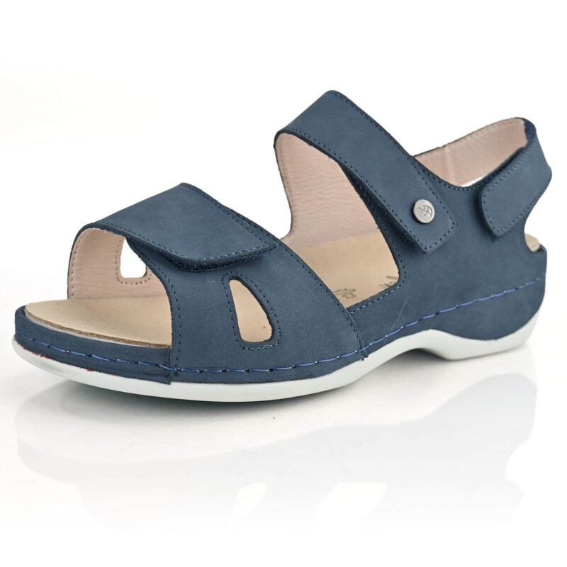 סנדלי Valletta בצבע נייבי נובוק