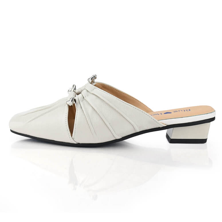 כפכפי Windmere בצבע לבן