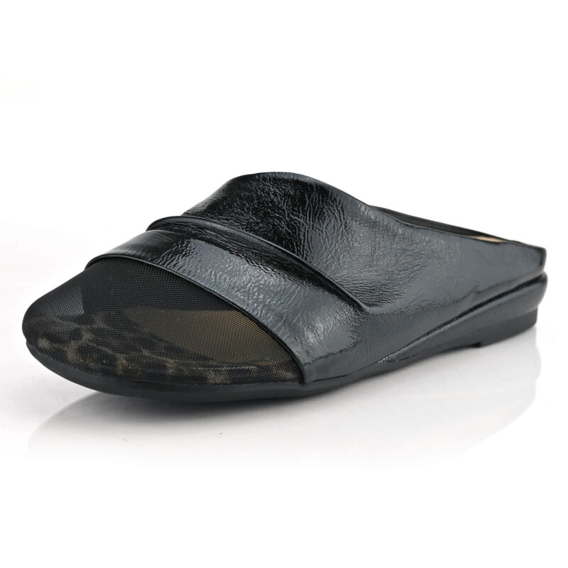 כפכפי Lakeview בצבע שחור מבריק