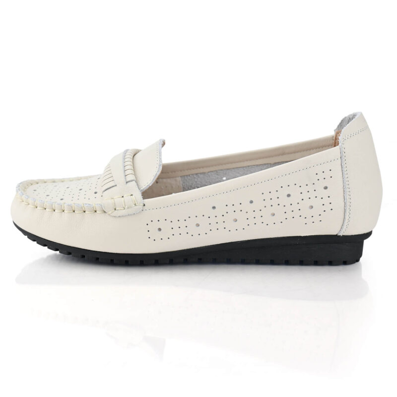 נעלי מוקסין Meadowbrook בצבע לבן