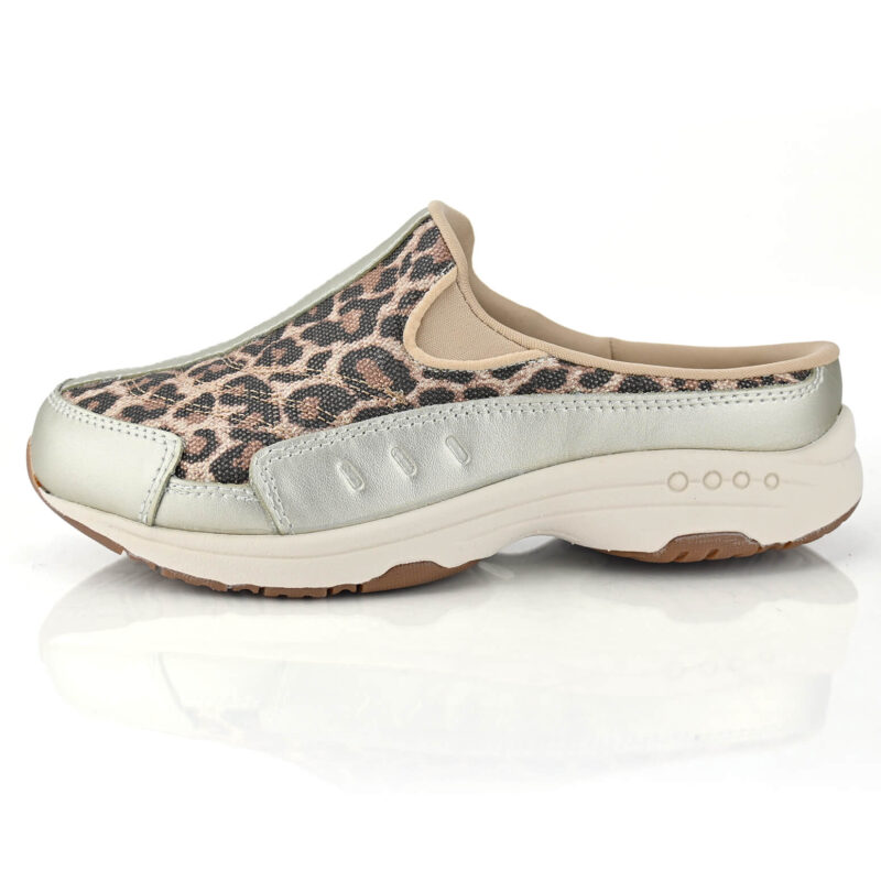 נעלי סליפאין TRAVELTIME מעוצב מנוחש בצבע מטאלי