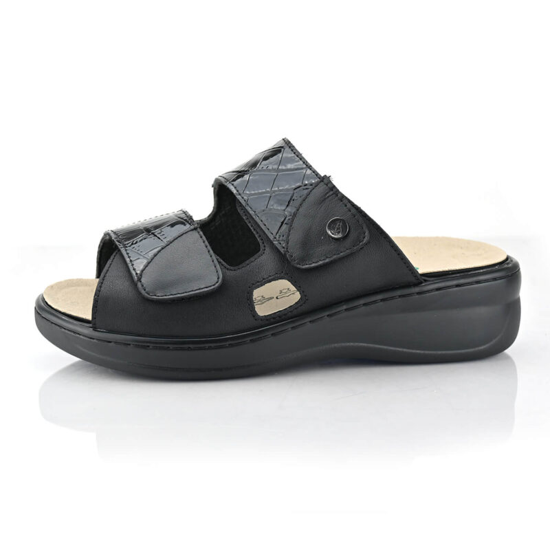 סנדלים Verona קלאסיות בצבע שחור קרוקו