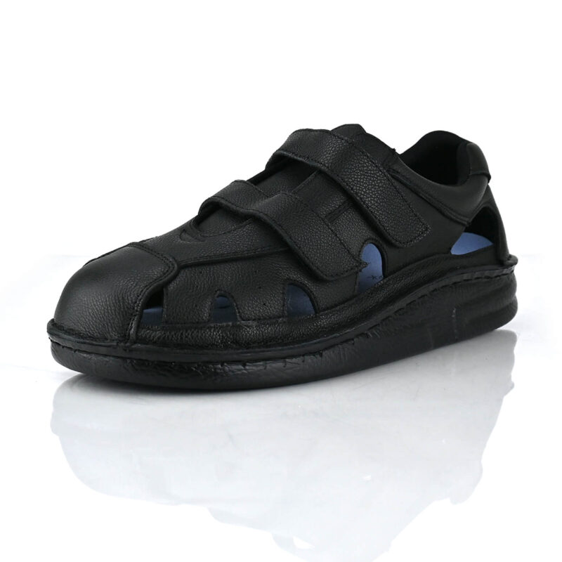 סנדלי Larnaka בצבע שחור